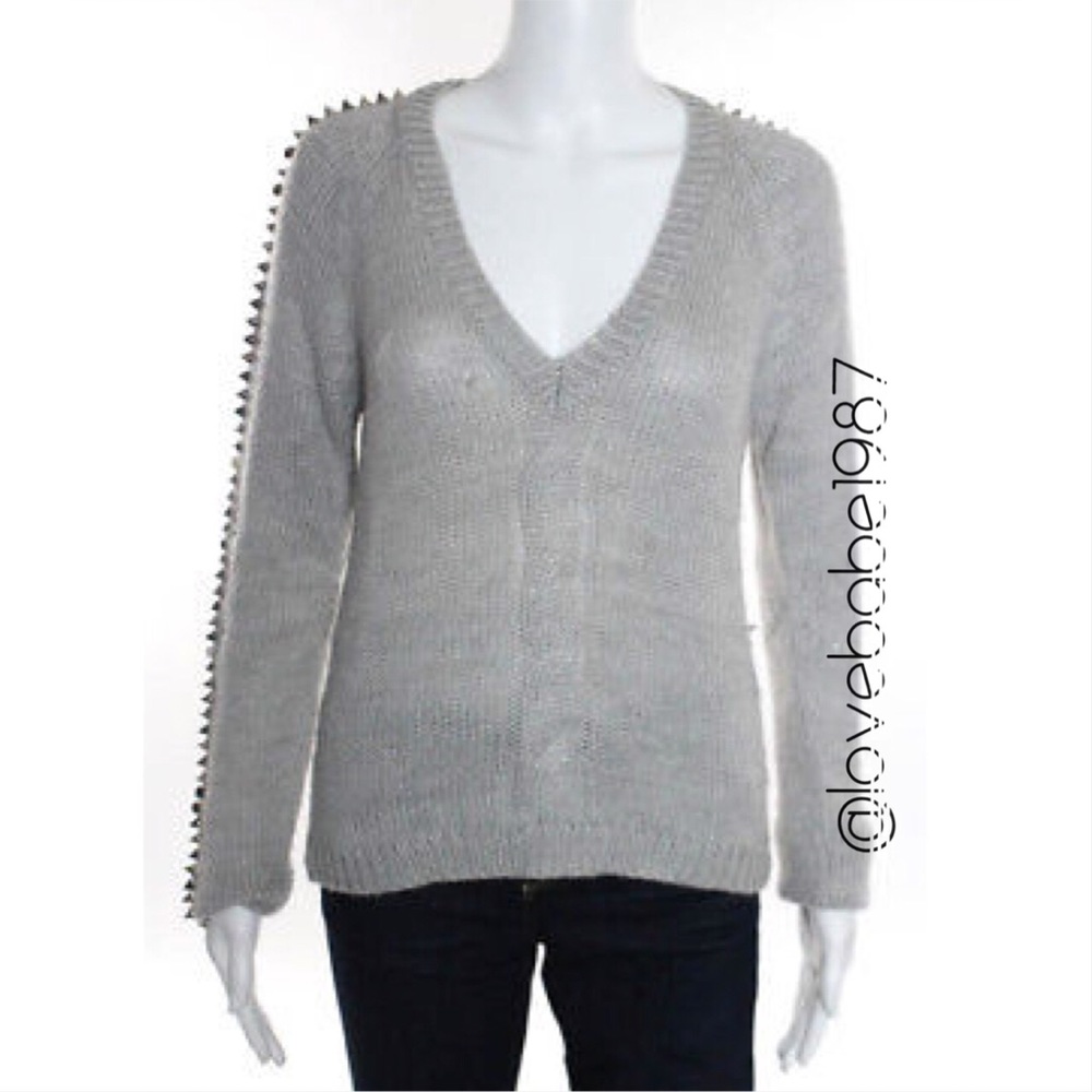 New one by one teaspoon spike sweater xs